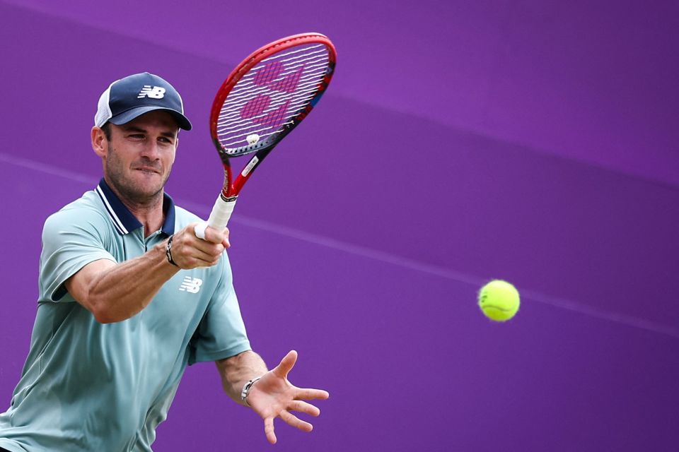 更是整个球 更是整个球