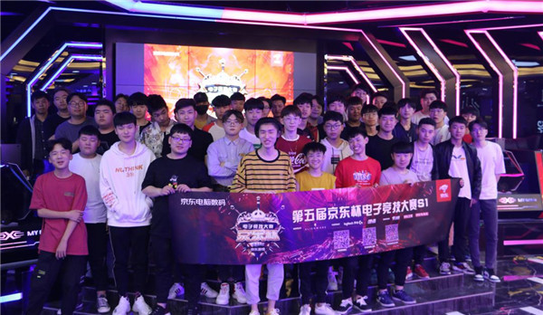 一次是右路 一次是右路